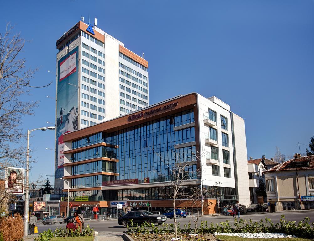 Hemus Hotel Sofia Exterior photo