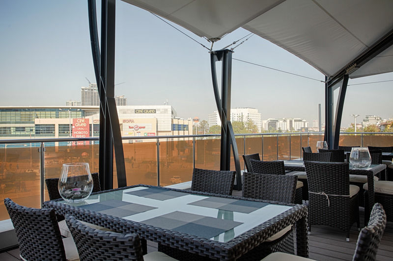 Hemus Hotel Sofia Exterior photo